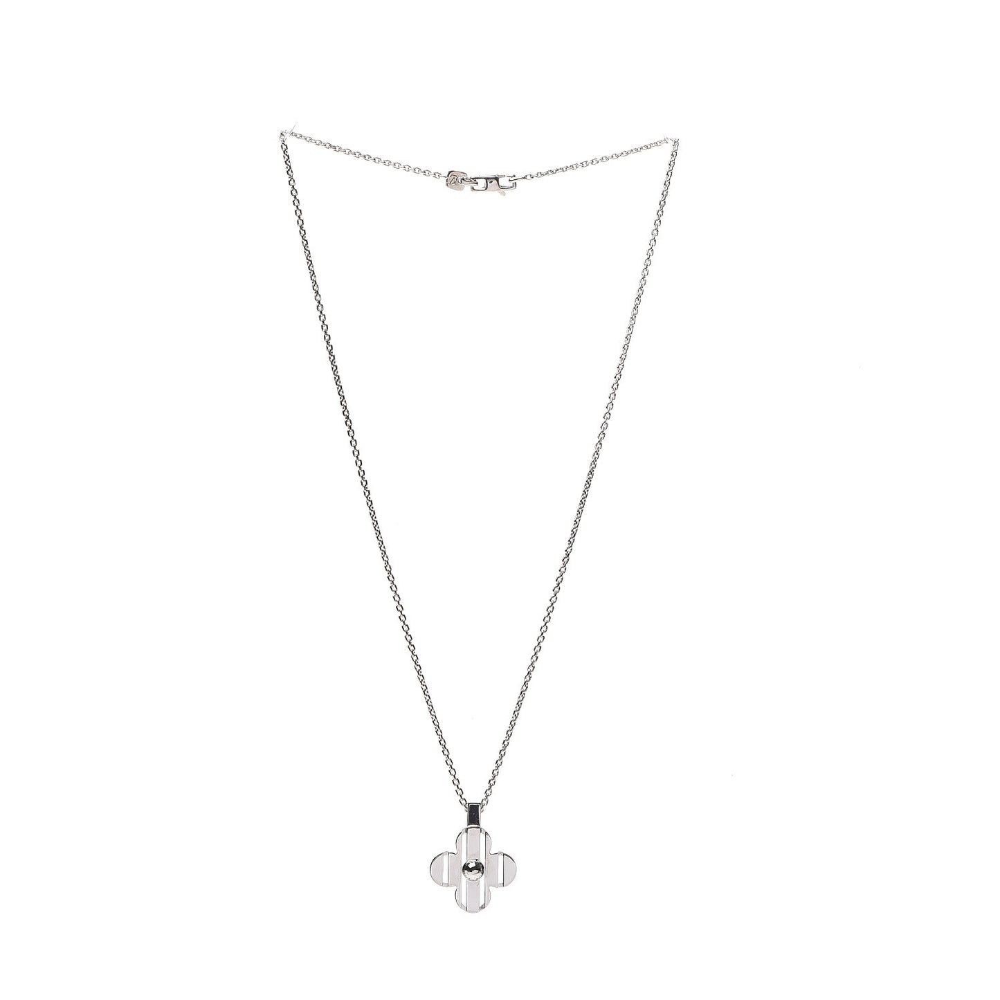 18K White Gold Petite Fleur Pendant Necklace