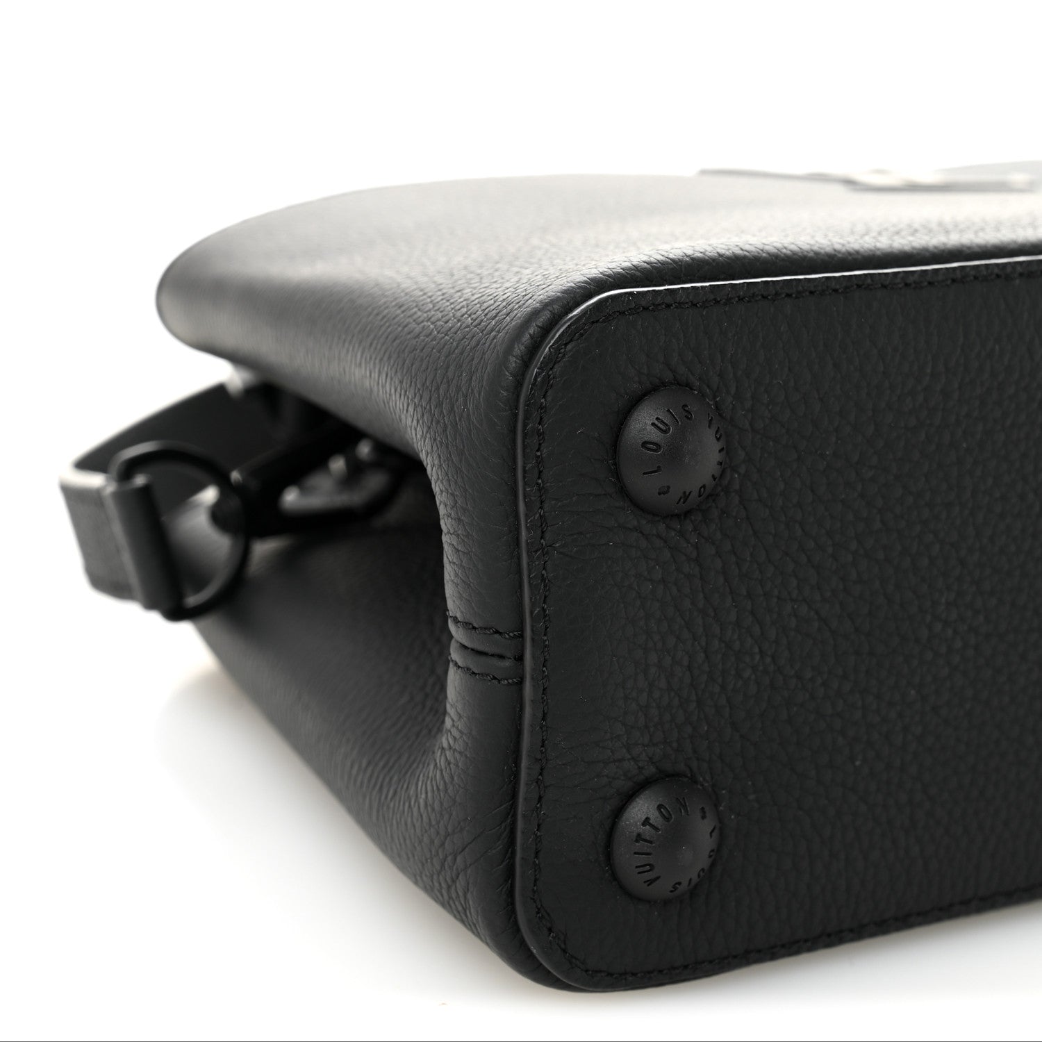 Louis Vuitton Taurillon Capucines East West MM Matte Black 8 of 10