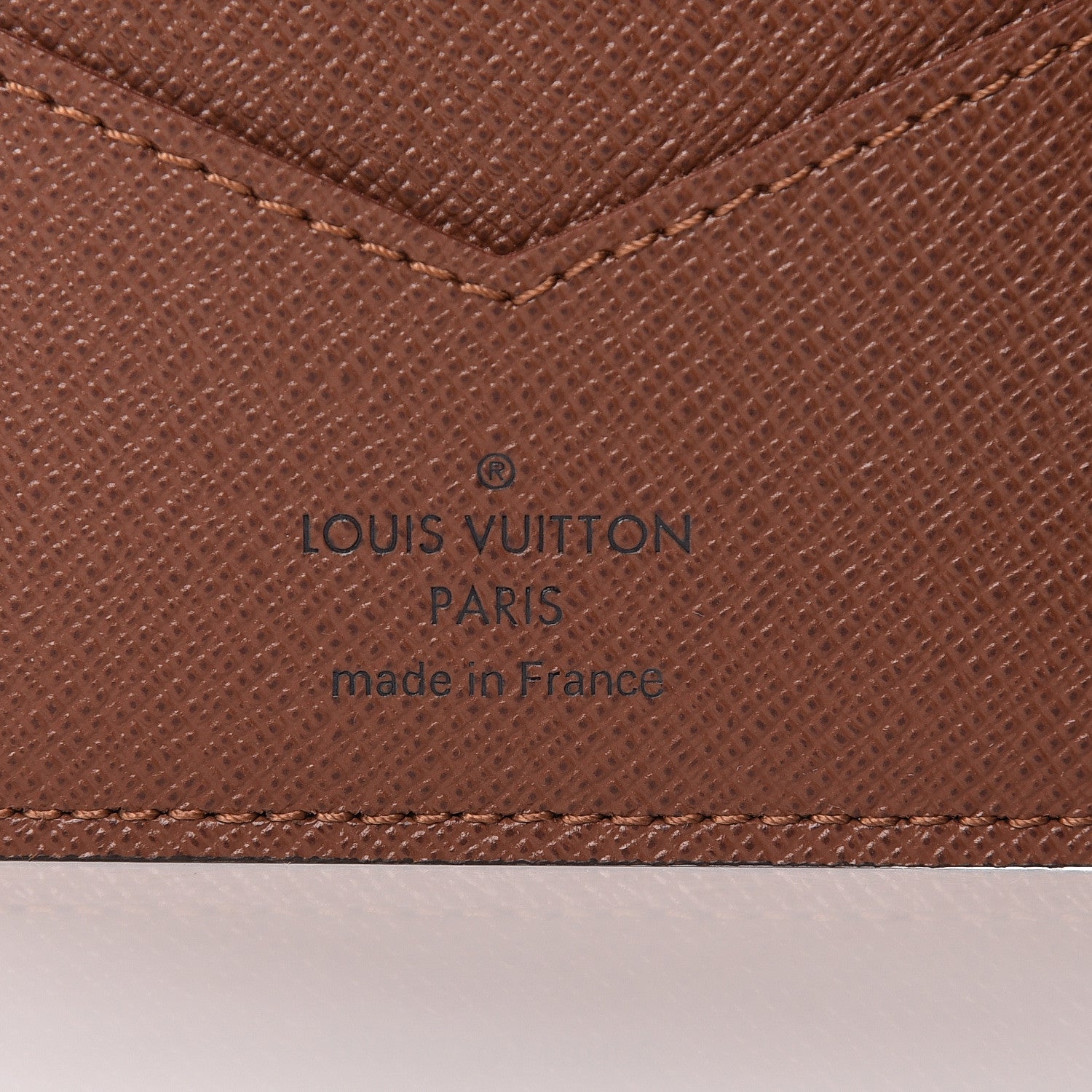 Louis Vuitton Monogram Passport Cover 6 of 7
