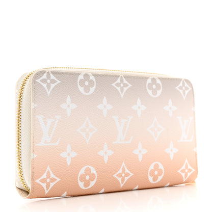 Louis Vuitton Monogram Giant By The Pool Zippy Wallet Brume 3 of 7