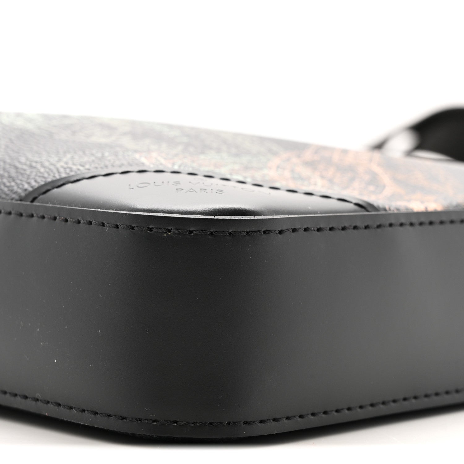 Louis Vuitton Damier Graphite Wild Animals Trio Messenger 10 of 12