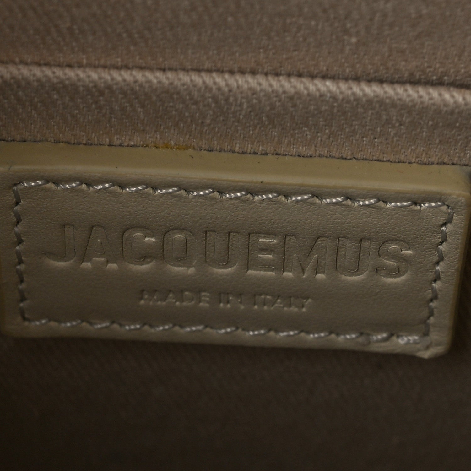 Jacquemus Smooth Calfskin Le Grand Chiquito Ivory 6 of 10