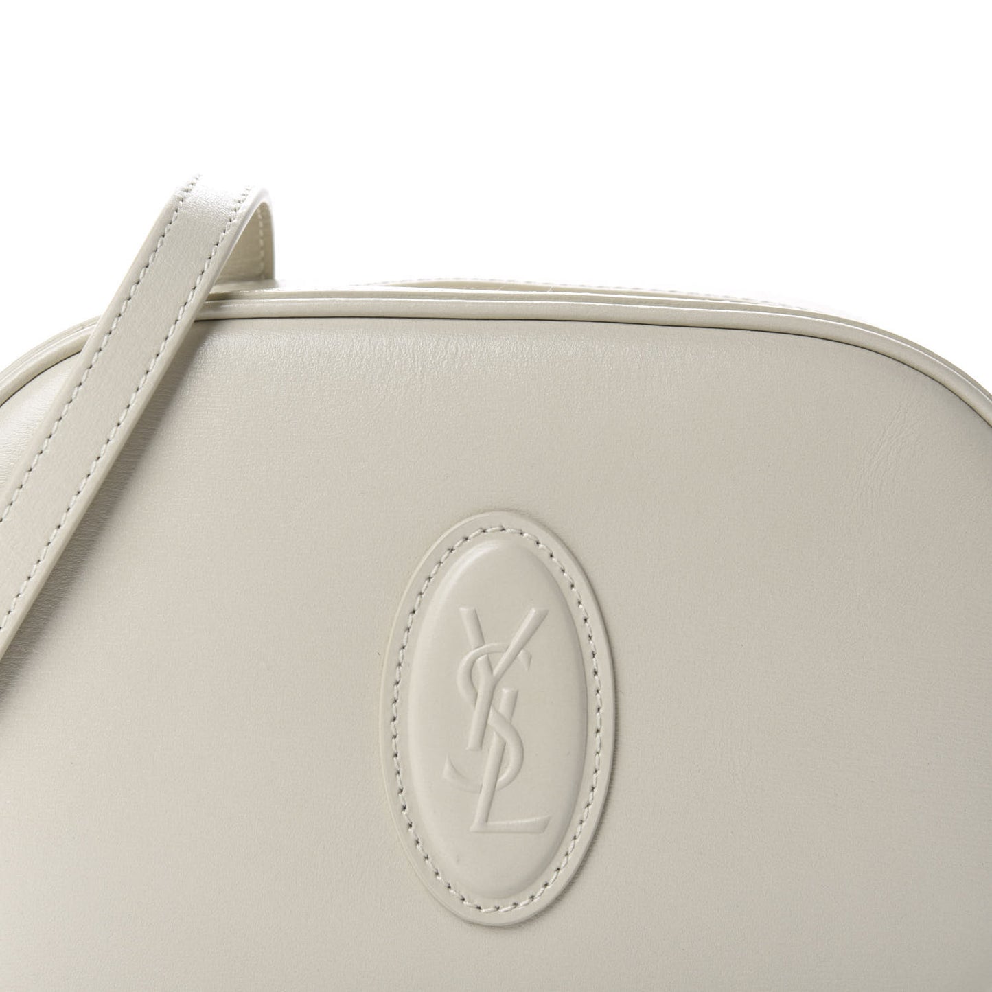 Calfskin Le 61 Camera Bag White