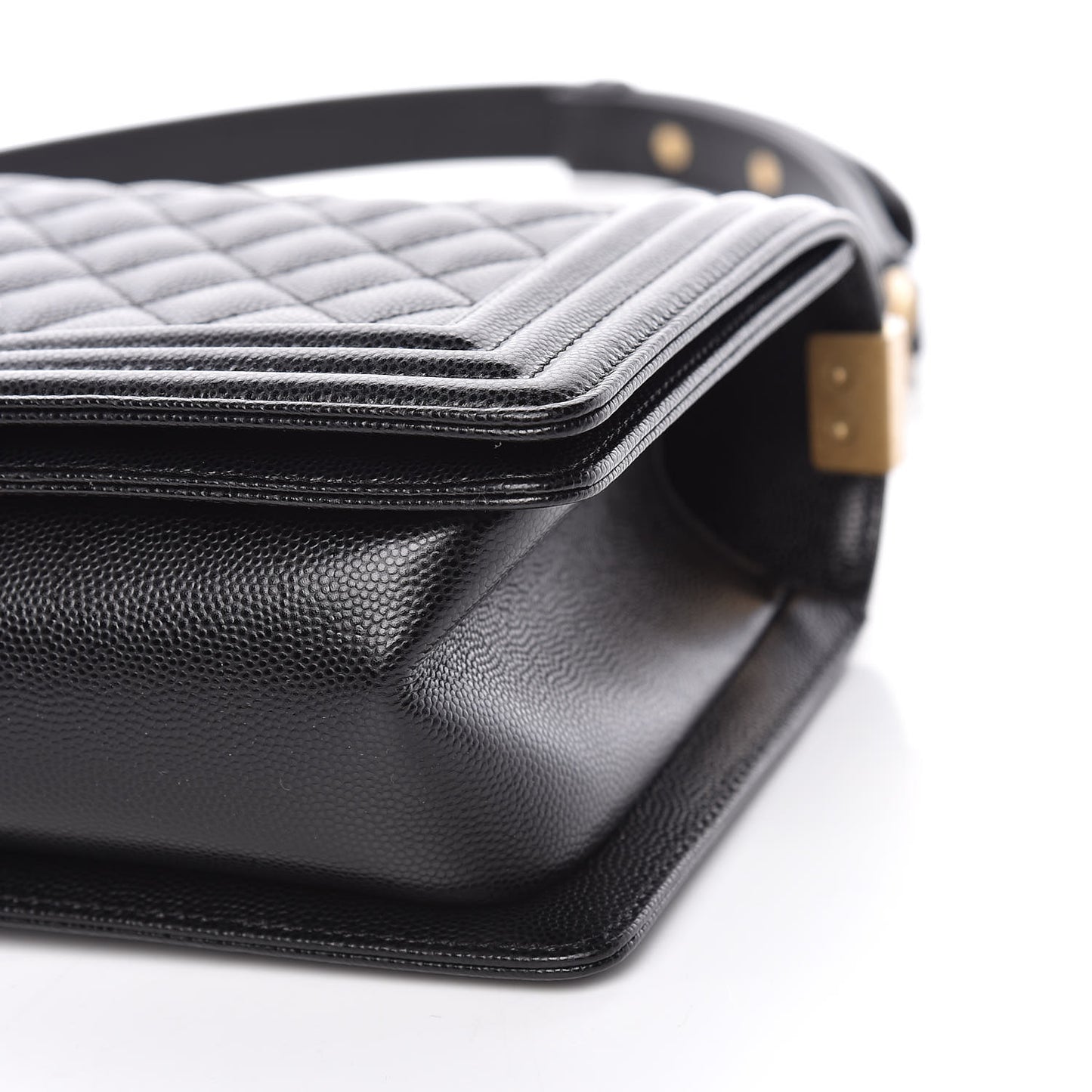 Caviar Quilted Medium Boy Flap Black
