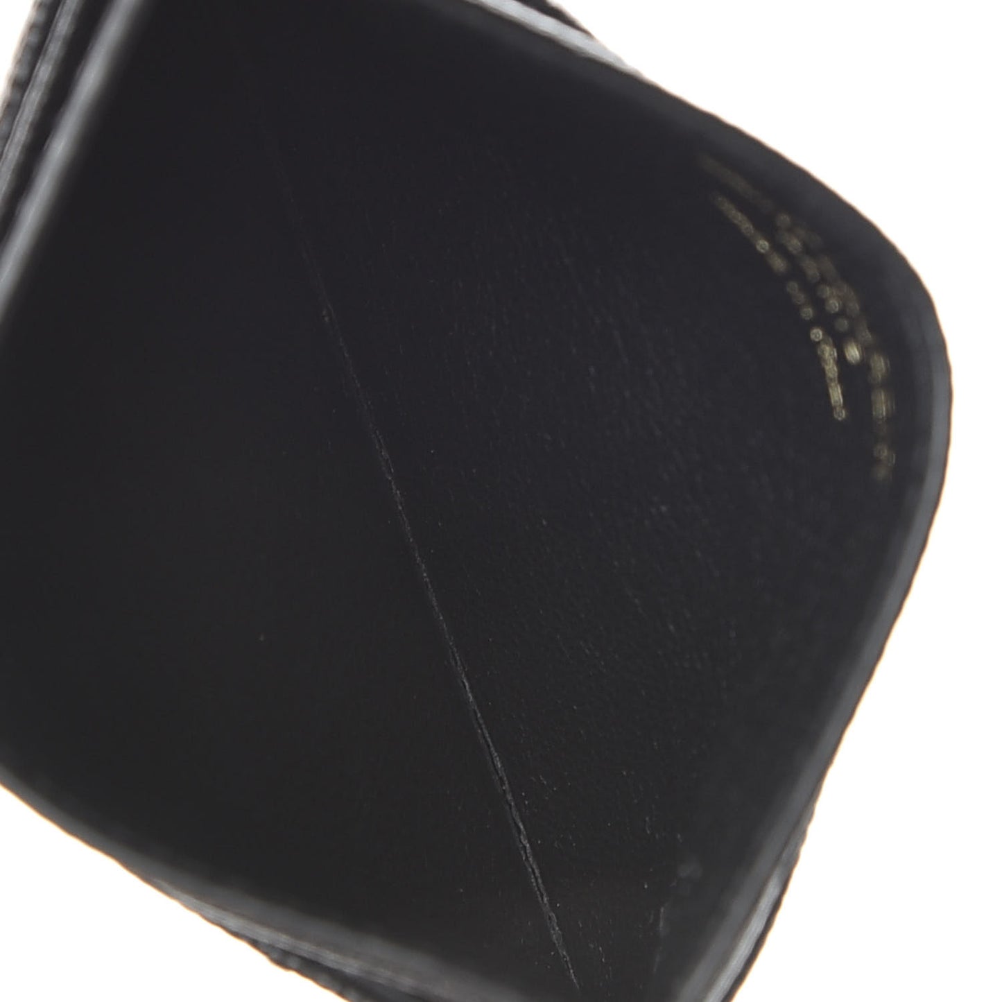 Grain De Poudre Matelasse Chevron Monogram Credit Card Case Black