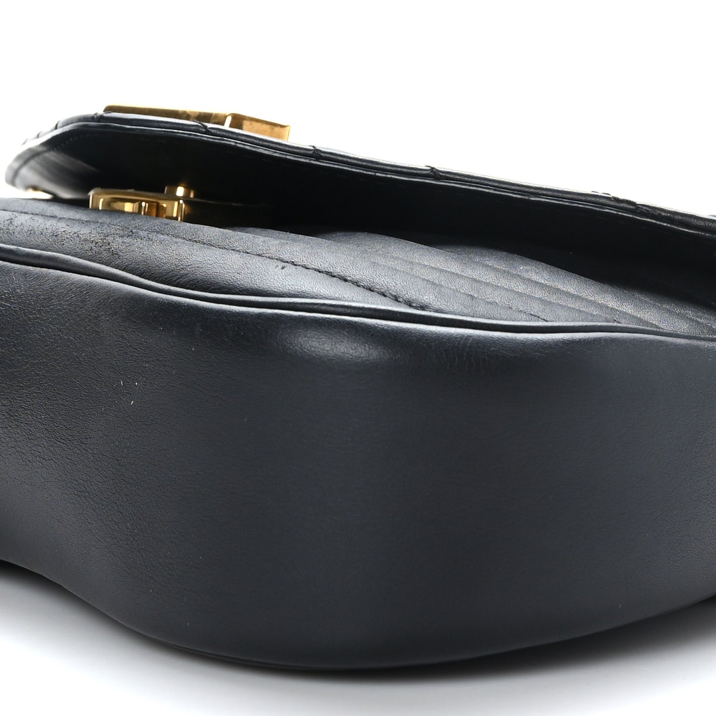 Calfskin New Wave Chain MM Black