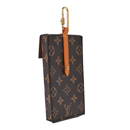 Louis Vuitton Monogram Box Phone Case 3 of 11