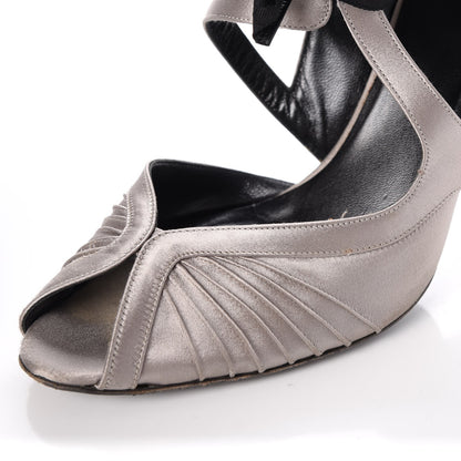Gucci Satin Tessuto Nylon Bow Pumps 11 Argento 10 of 14
