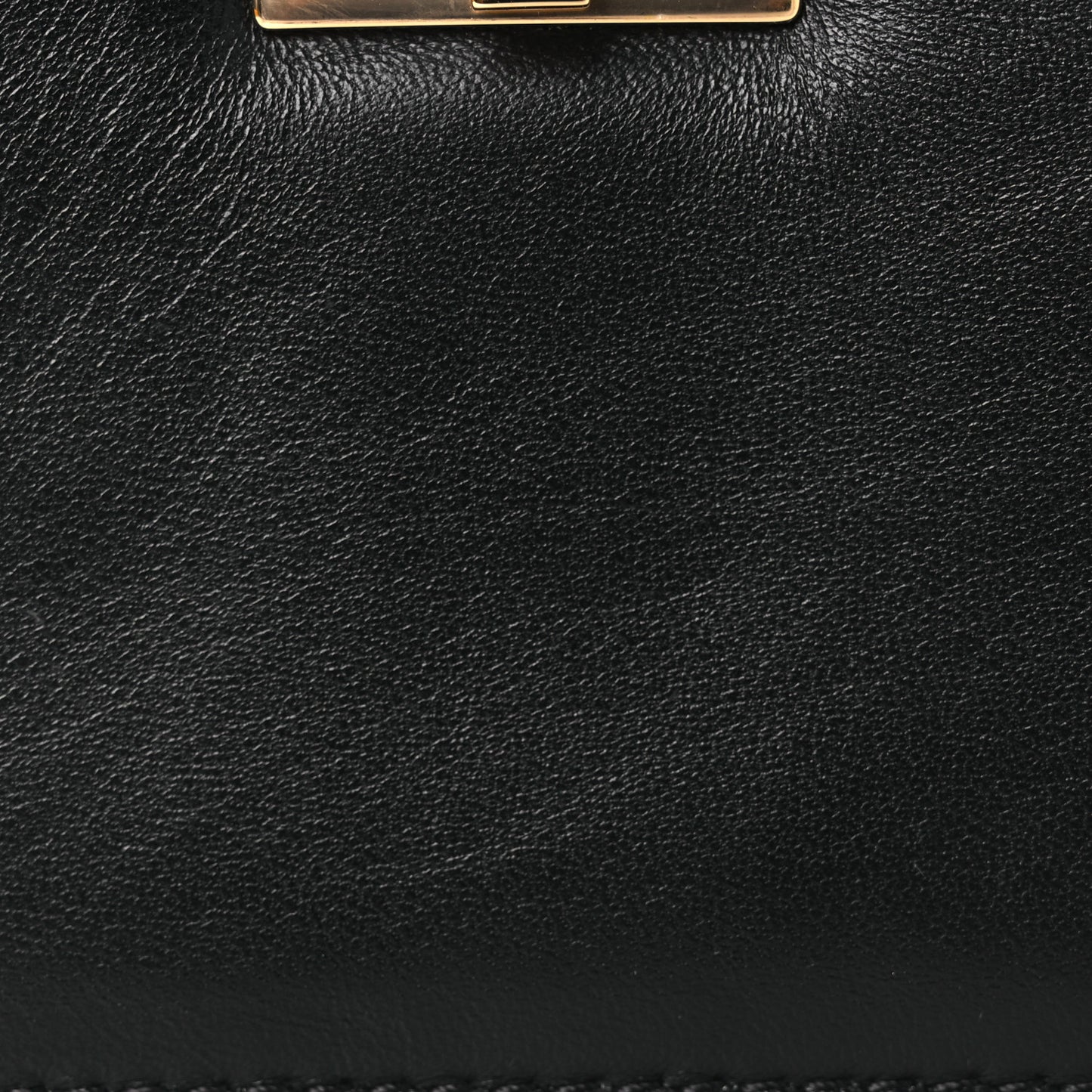 Nappa Sigma Pico Peekaboo Charm Black