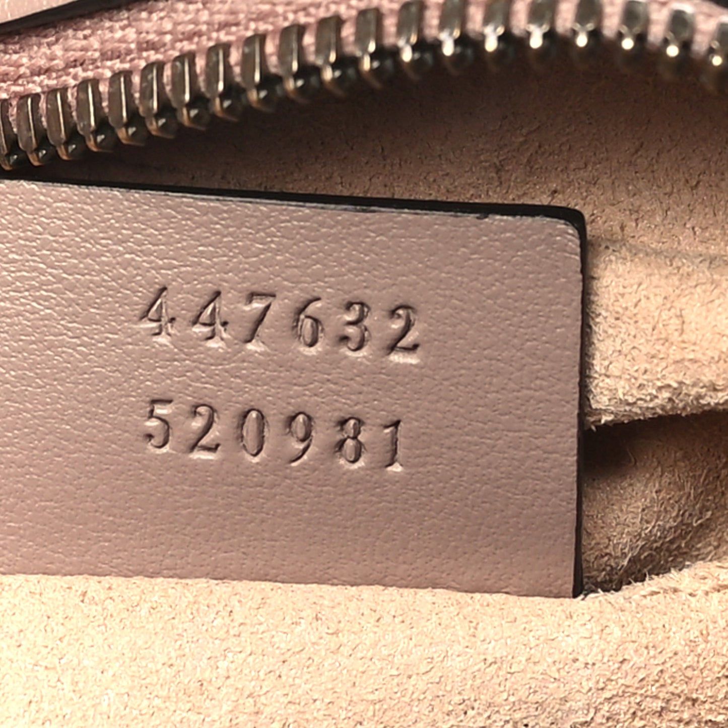 Calfskin Matelasse Small GG Marmont Chain Shoulder Bag Porcelain Rose