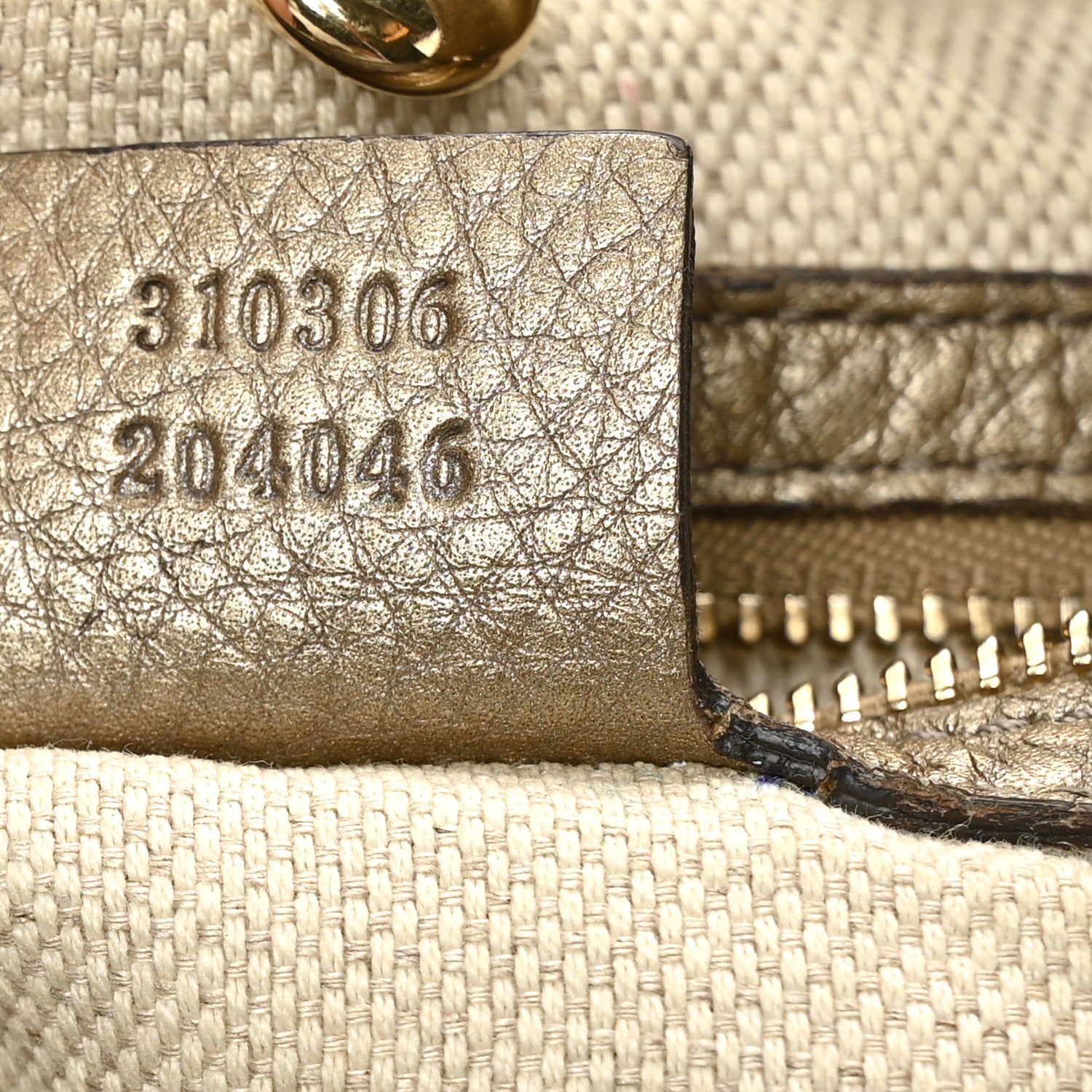 Gucci Metallic Pebbled Calfskin Large Soho Chain Shoulder Bag Golden Beige 6 of 7