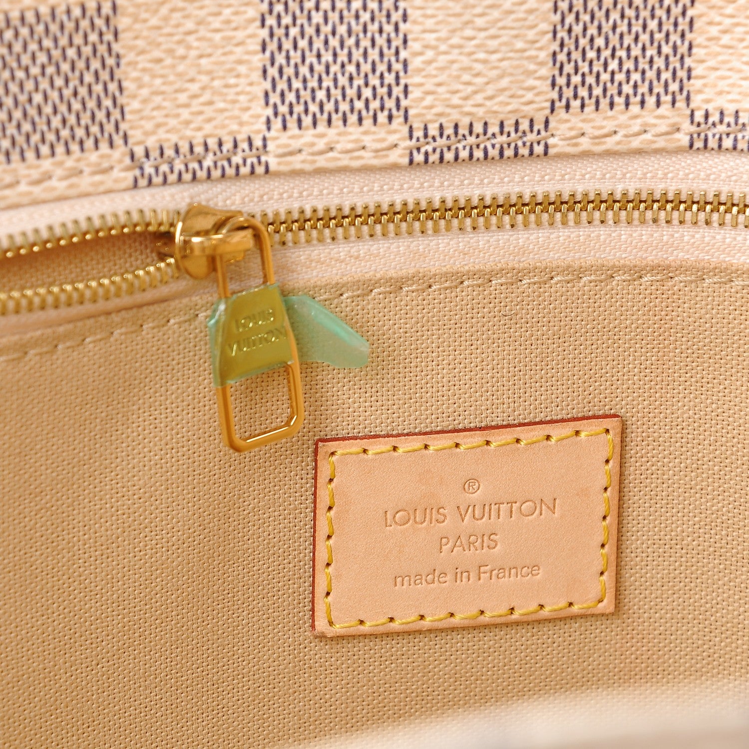 Louis Vuitton Damier Azur Soffi 6 of 7