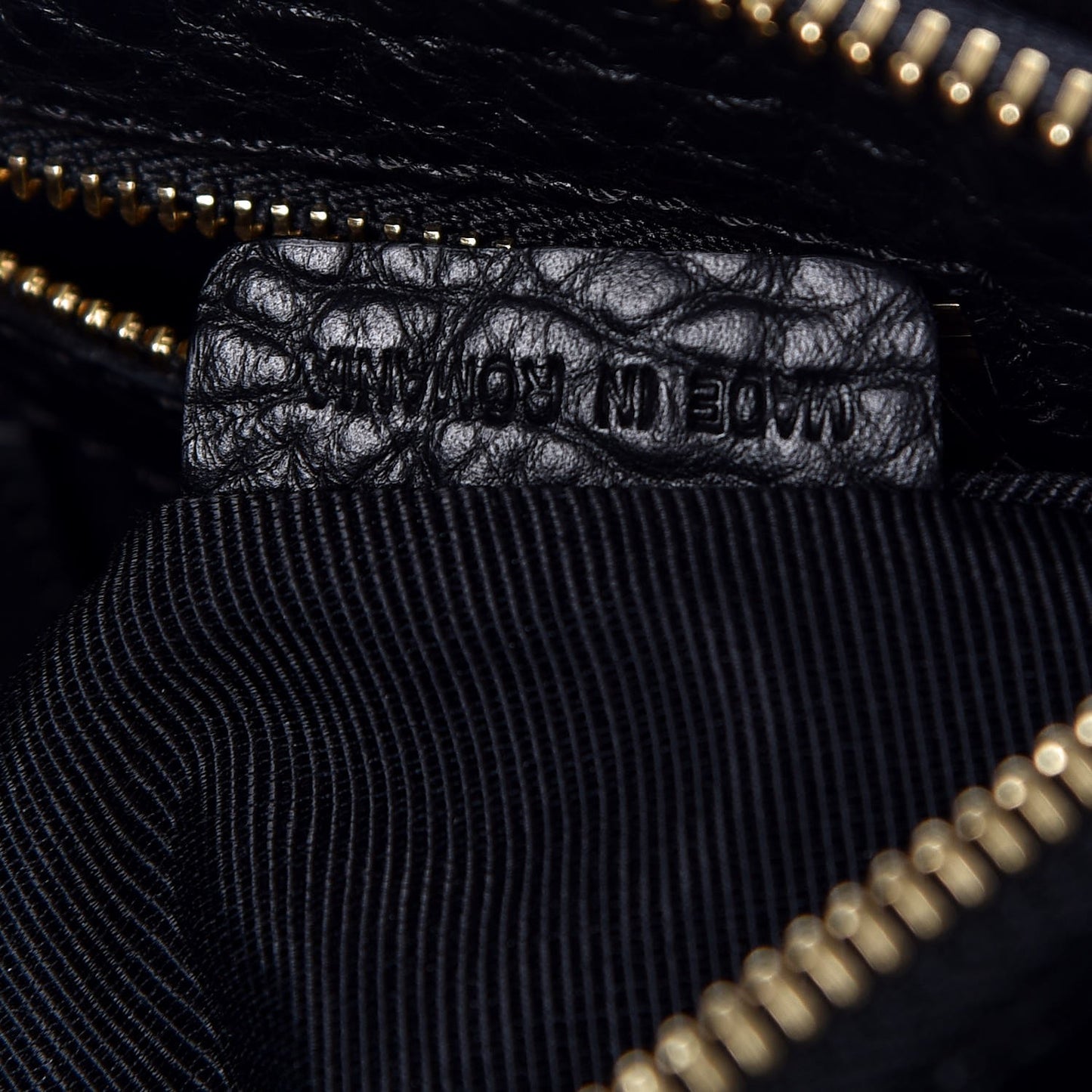 Signature Grain Calfskin Check Embossed Small Chichester Crossbody Clutch Bag Black