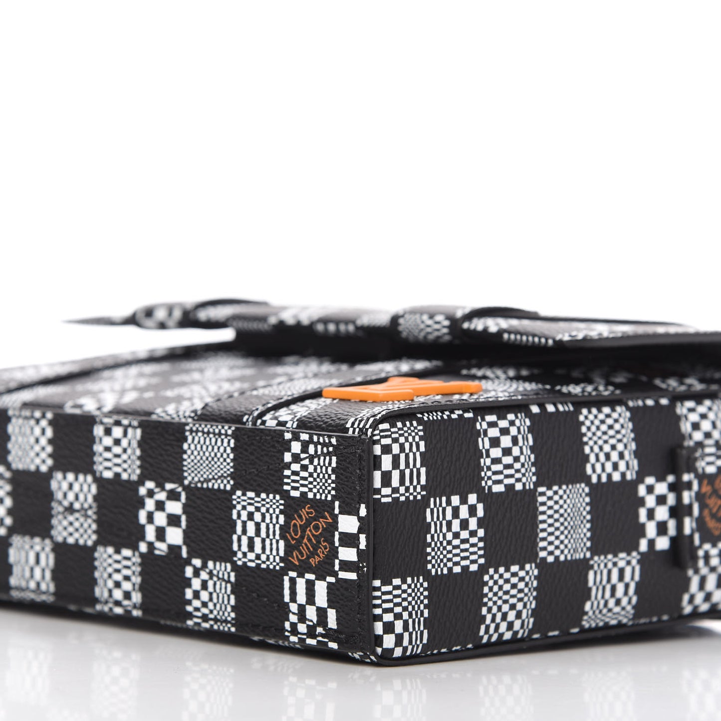 Damier Distorted Flap Soft Trunk Messenger