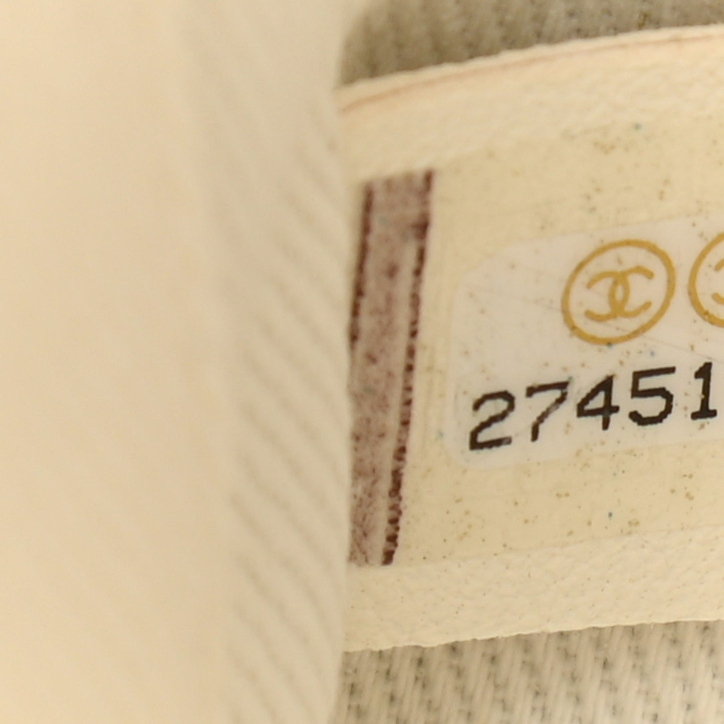 Caviar Quilted Small Business Affinity Flap White