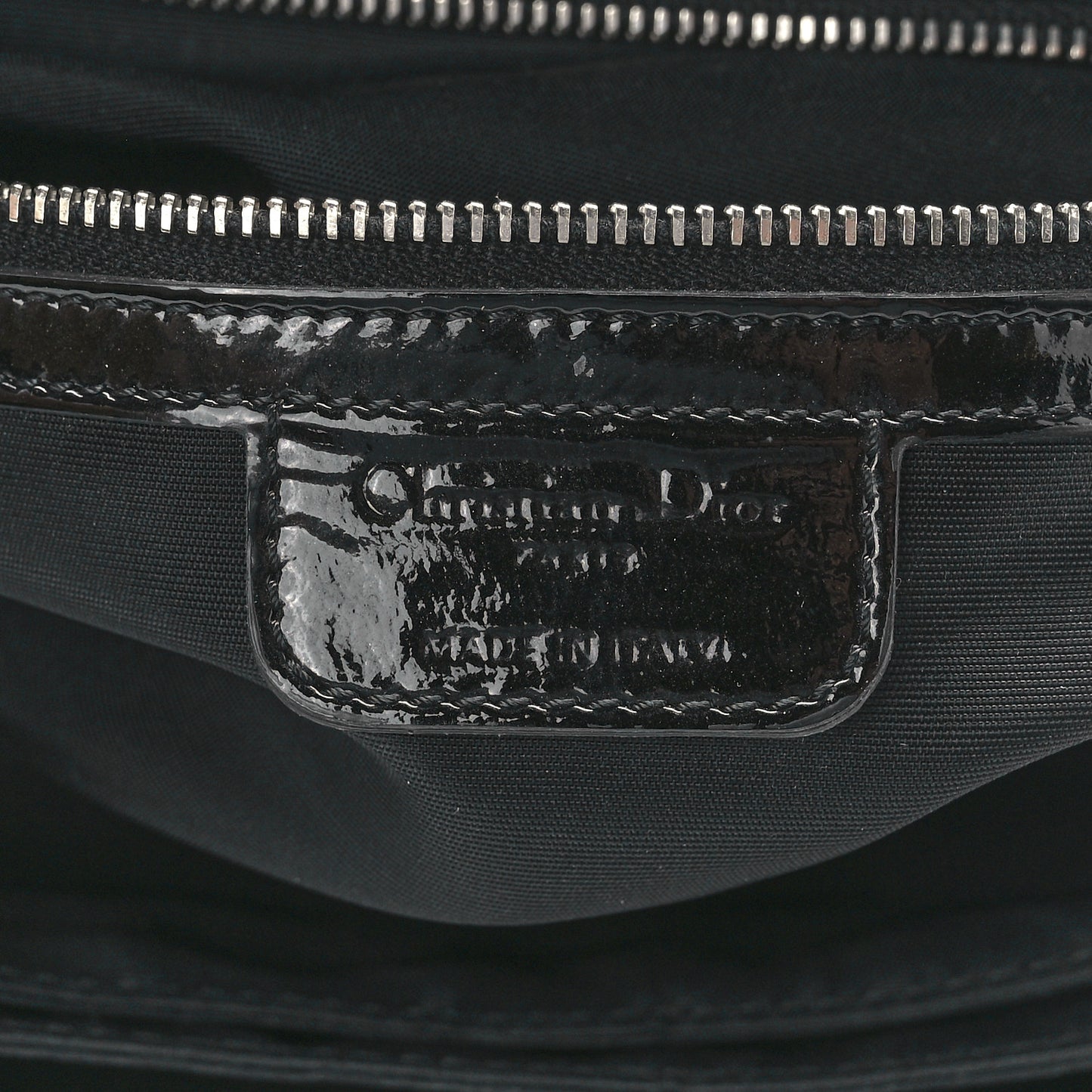 Patent Cannage New Lock Flap Black