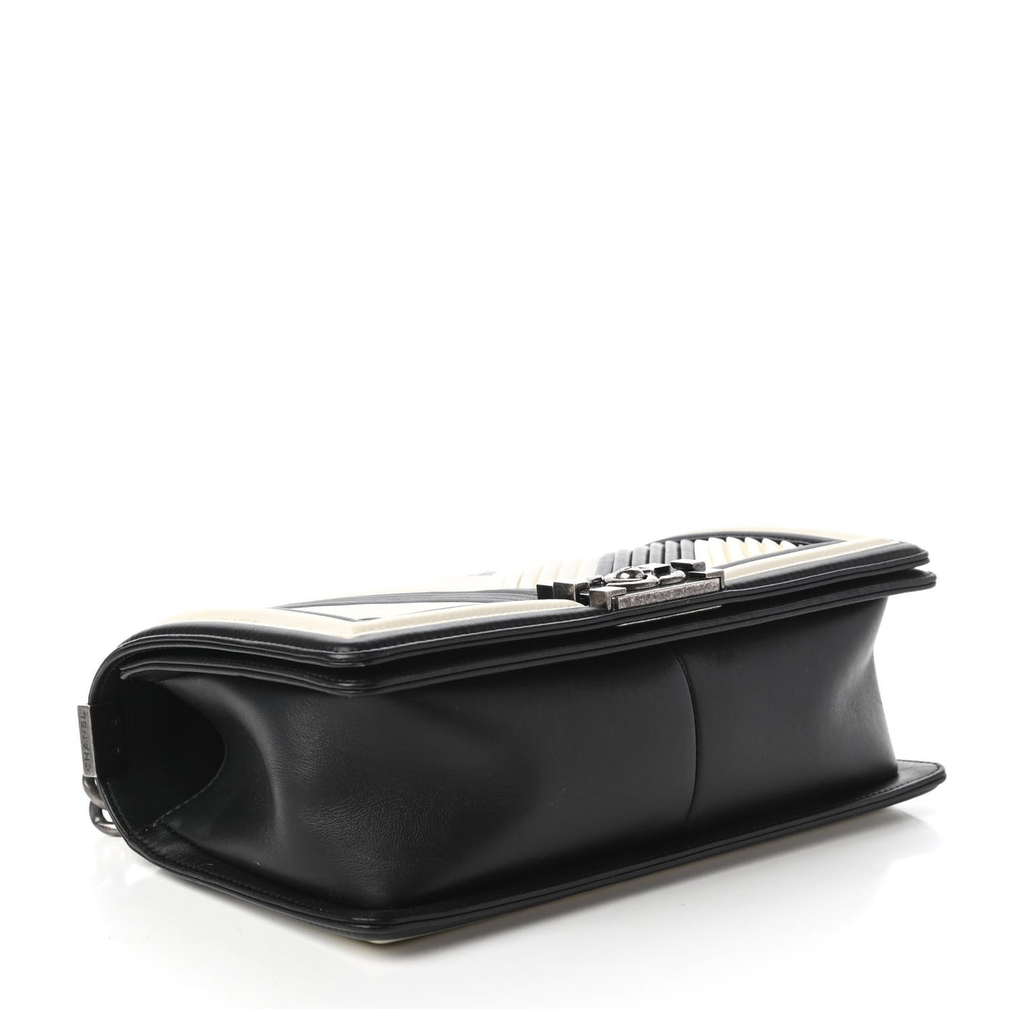 Calfskin Pleated Medium Boy In Rome Flap Black White