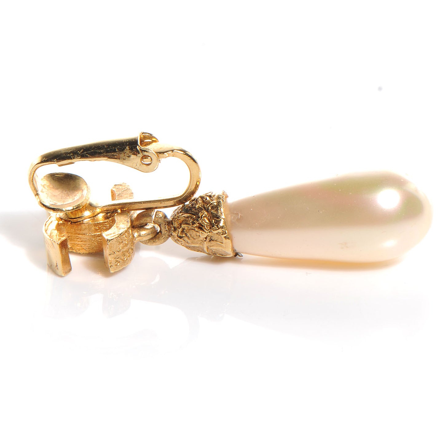 CC Pearl Tear Drop Clip On Earrings Gold