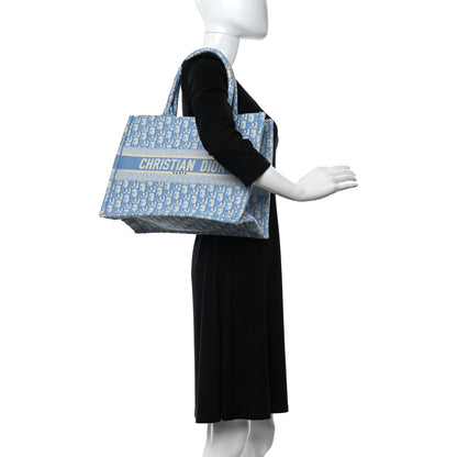 Christian Dior Oblique Medium Book Tote Light Blue 2 of 15