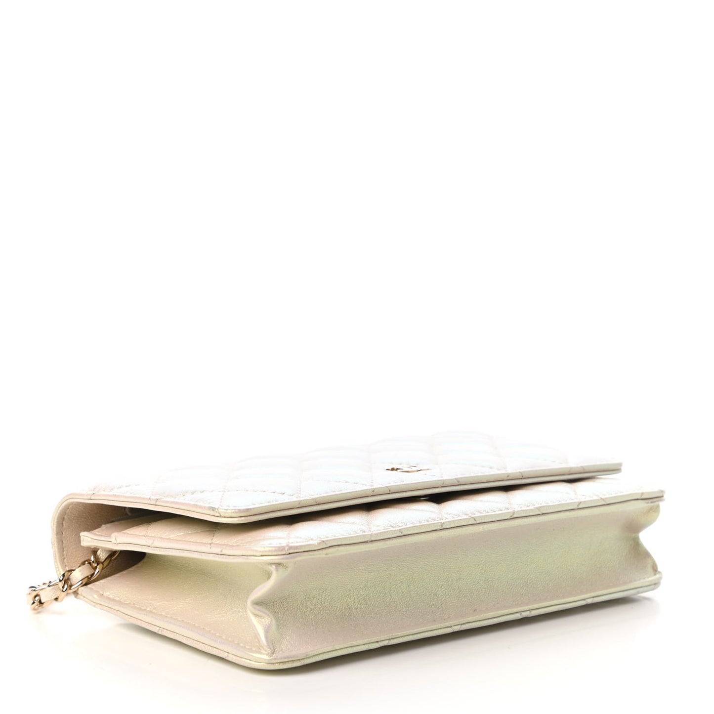 Iridescent Lambskin Quilted Wallet On Chain WOC Ivory