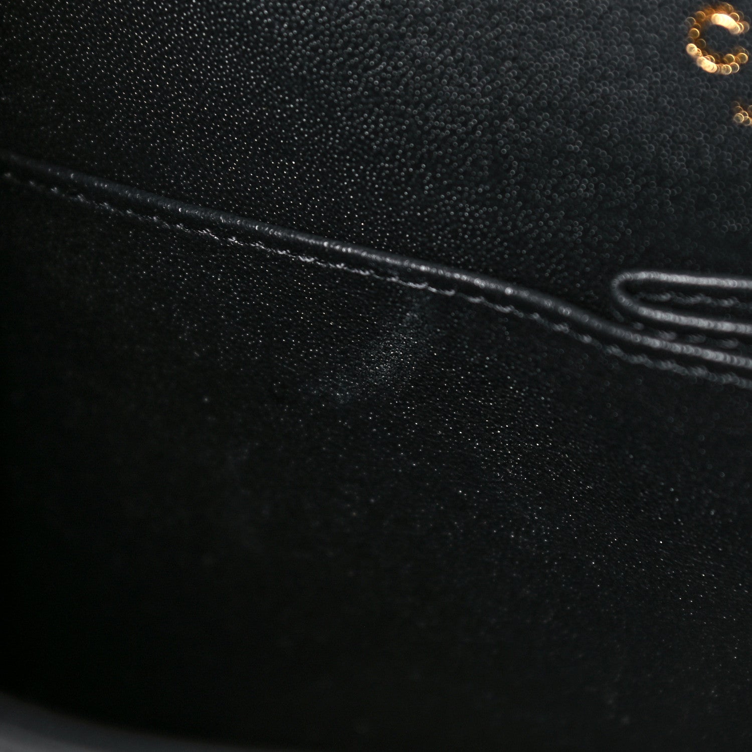 Chanel Calfskin Crocodile Embossed Graffiti 2.55 Cocodile Reissue 225 Flap Black Gold 10 of 13