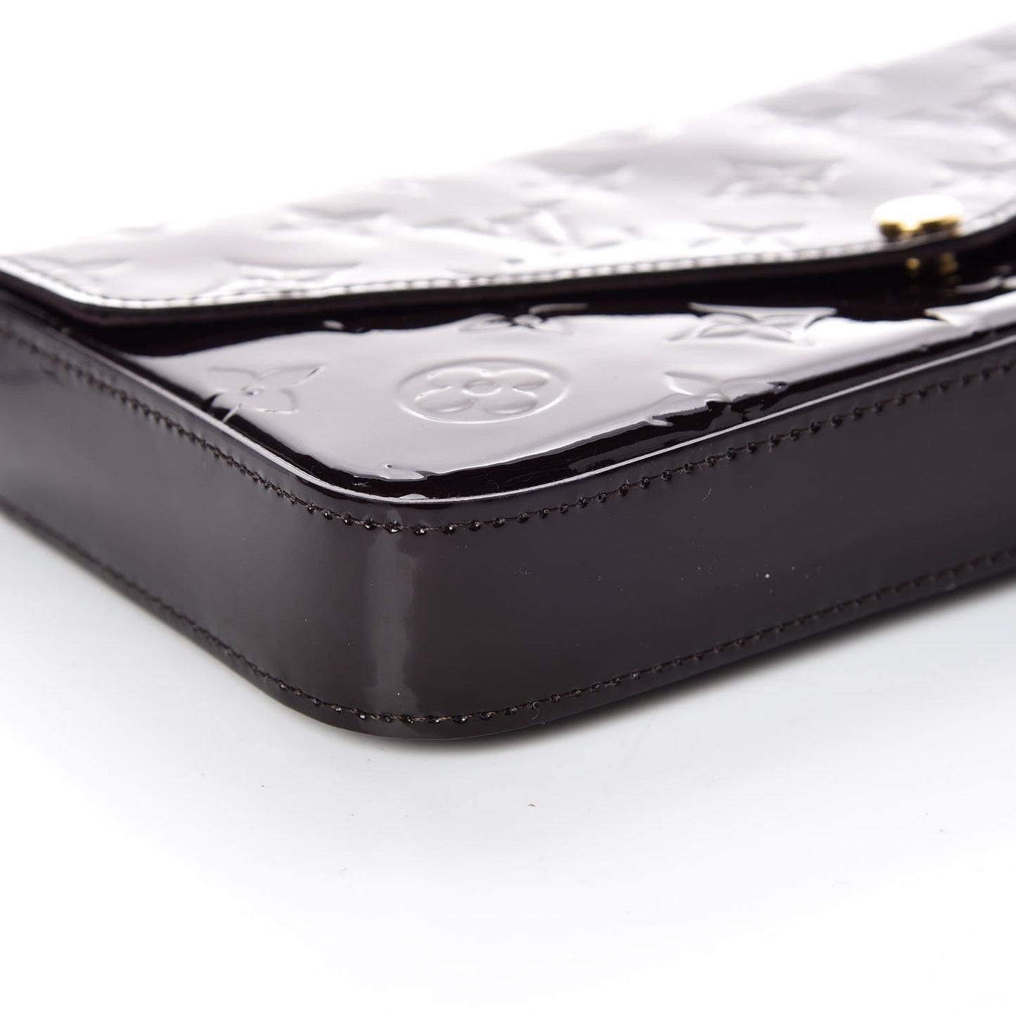 Vernis Pochette Felicie Chain Wallet Amarante