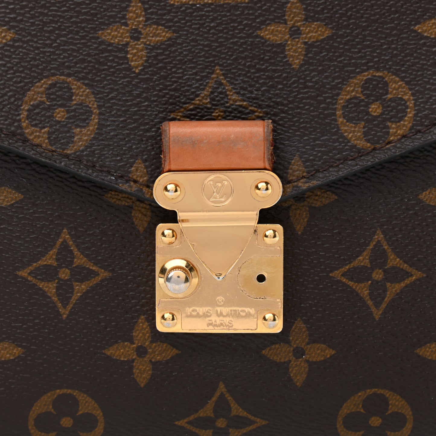 Monogram Pochette Metis