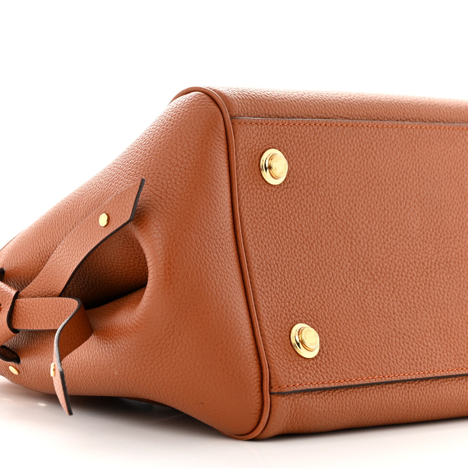Louis Vuitton Veau Nuage Milla PM Gold 8 of 9