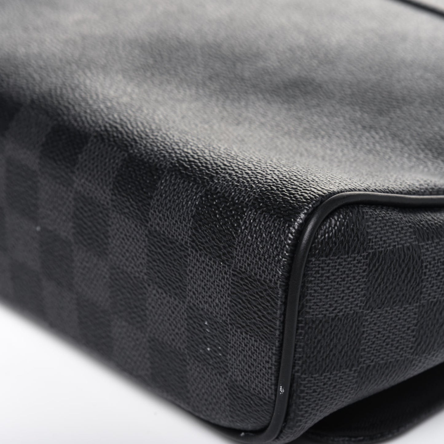 Damier Graphite Alps District PM