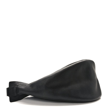 The Row Grained Calfskin Large Slouchy Banana Bag Black 4 of 9