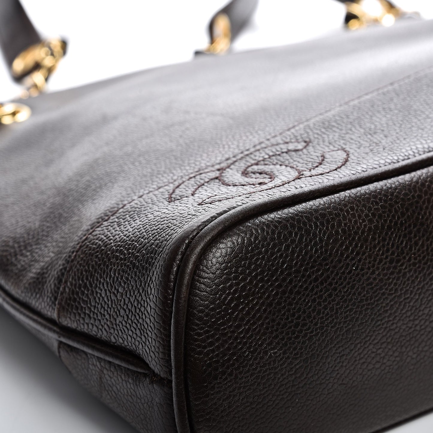 Caviar CC Shoulder Bag Dark Brown