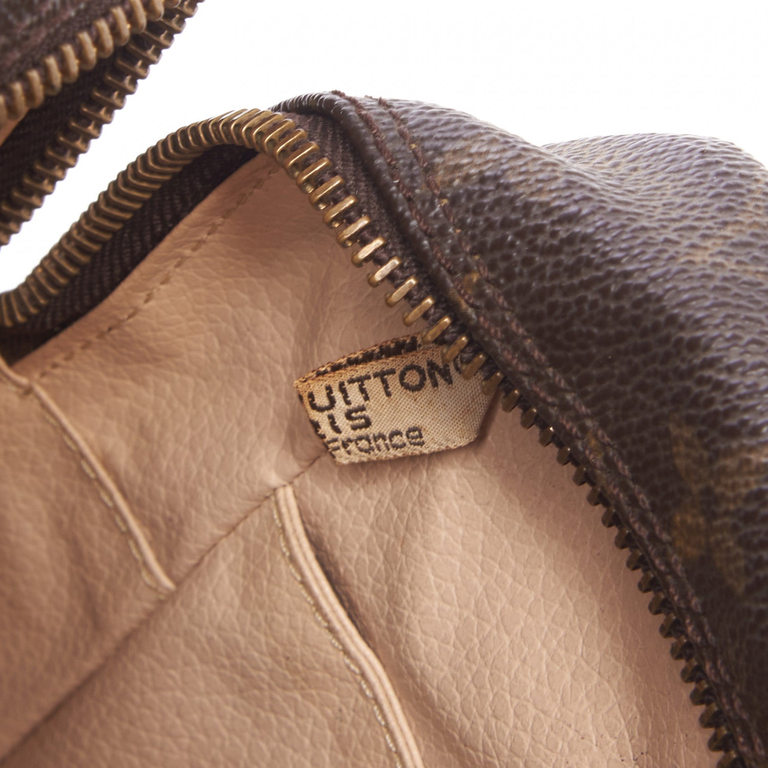 Louis Vuitton Monogram Trousse Toilette 28 7 of 7