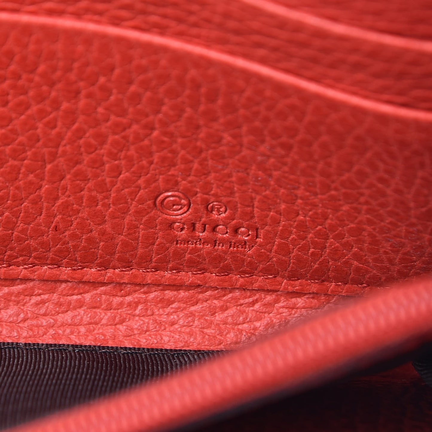 Pebbled Calfskin Donna Long Wallet Red
