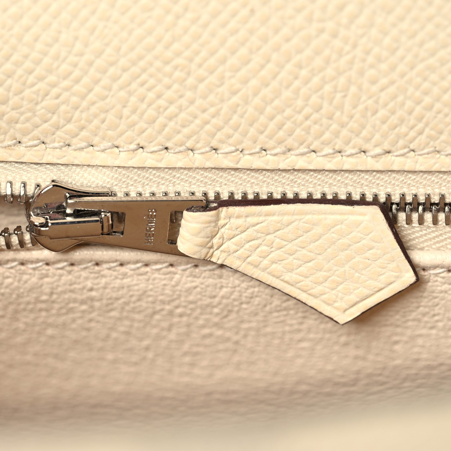Hermes Epsom Tri-Color Kelly Sellier 25 Nata Chai Gris Meyer 20 of 38