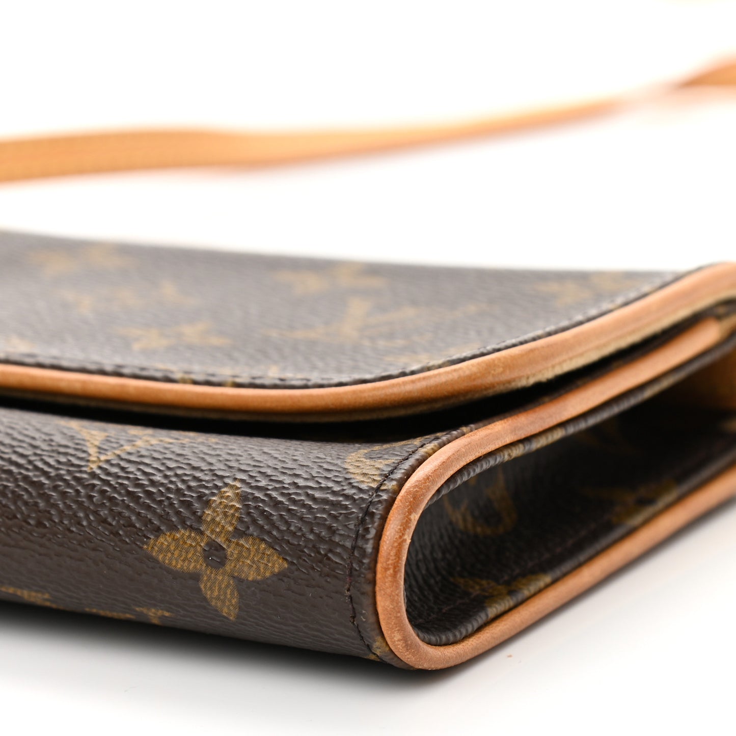 Monogram Pochette Twin GM