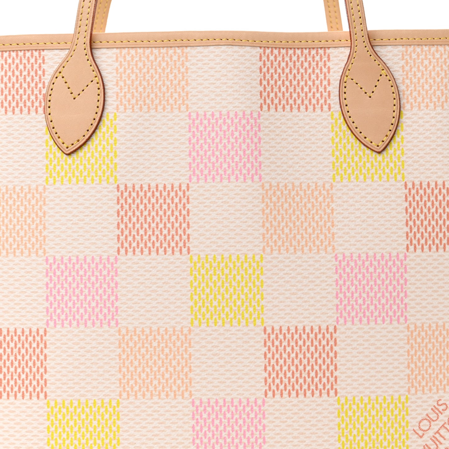 Damier Giant Neverfull MM Peach