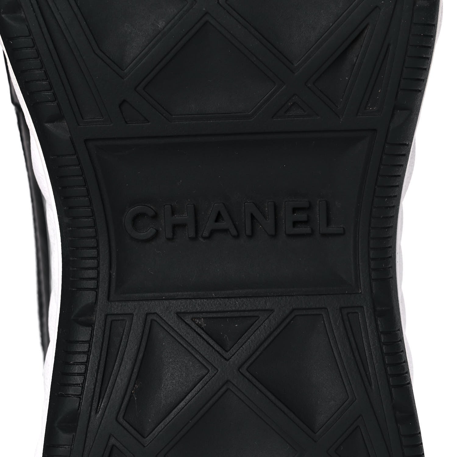 Chanel Velvet Calfskin Mixed Fibers CC Sneakers 36.5 Black 7 of 10
