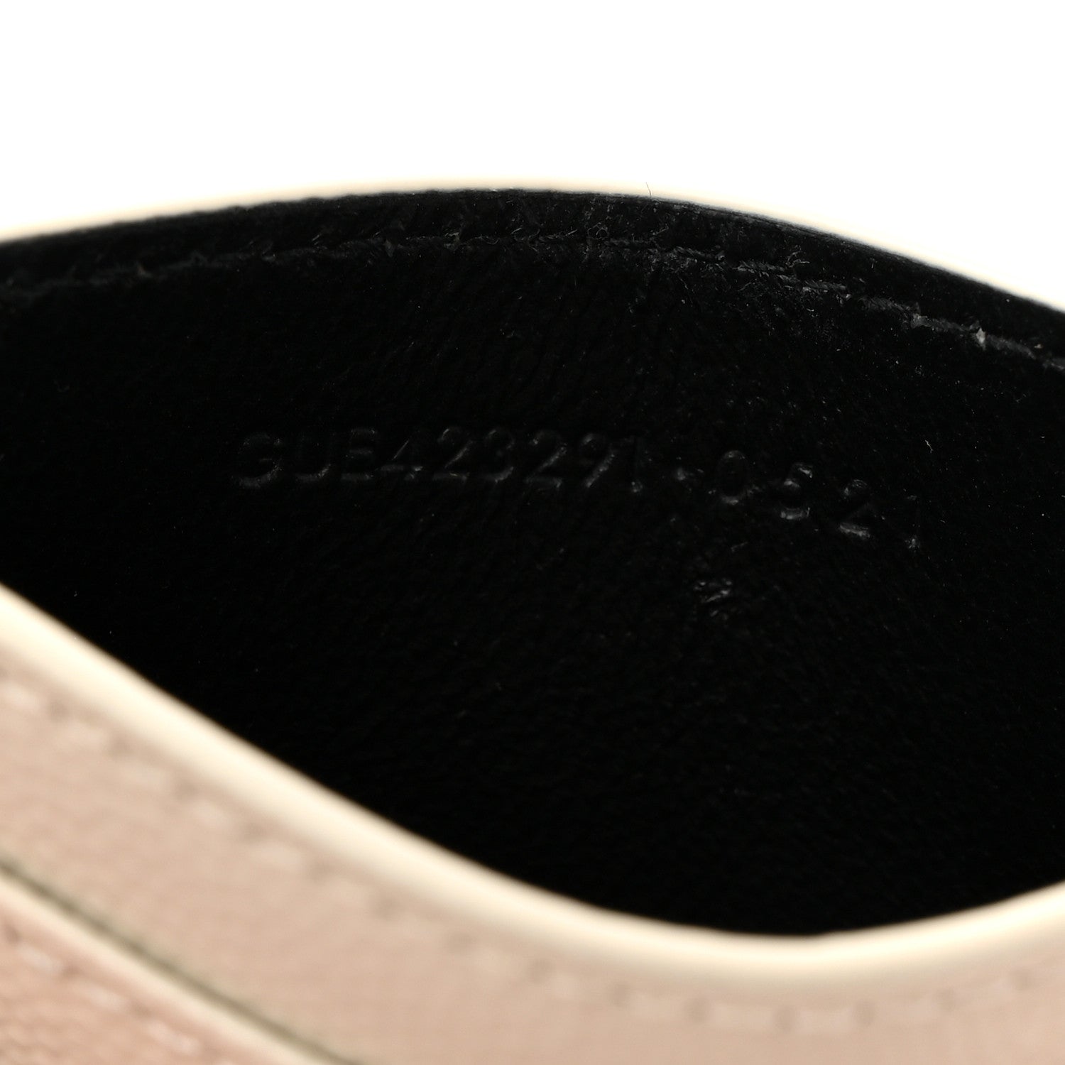 Saint Laurent Grain De Poudre Matelasse Chevron Monogram Credit Card Case Crema Soft 7 of 8