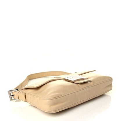Fendi Calfskin Baguette Beige 3 of 7