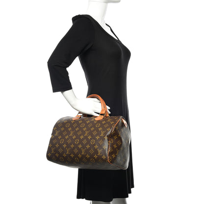 Louis Vuitton Monogram Speedy 30 2 of 21