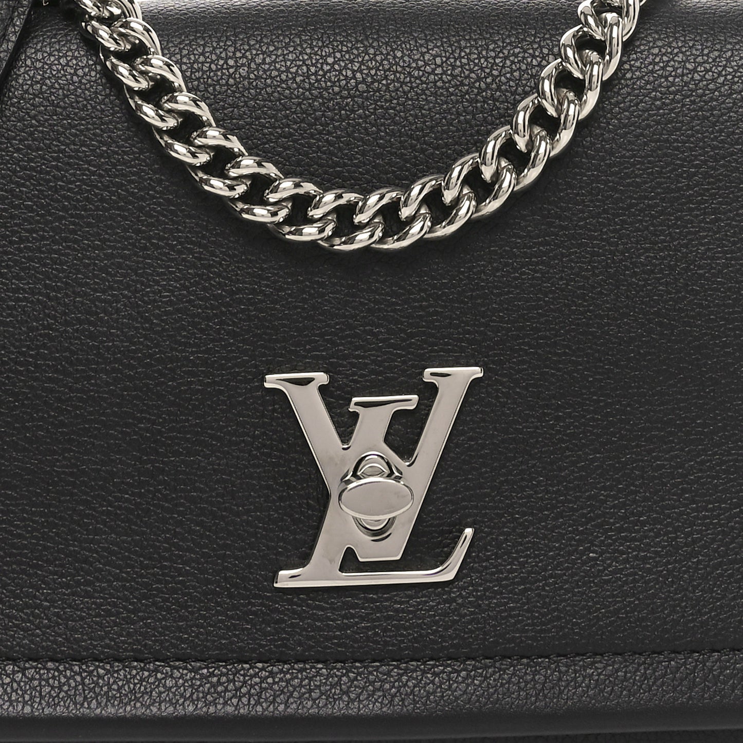 Calfskin Lockme II Chain Bag BB Black