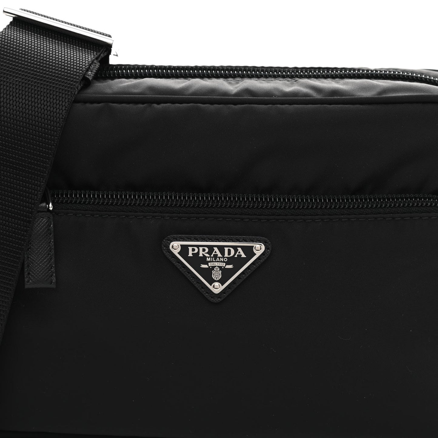 Nylon Vela Messenger Bag Black