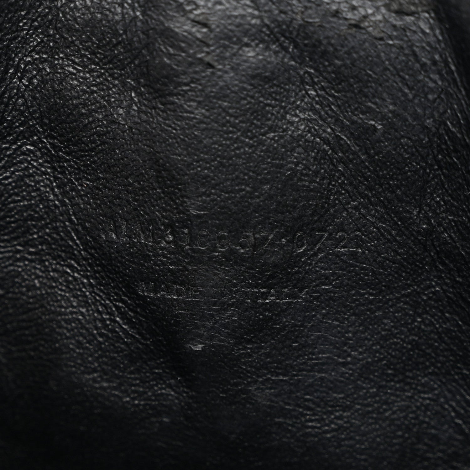 Saint Laurent Grain De Poudre Matelasse Monogram Mini Lou Camera Bag Black 7 of 11