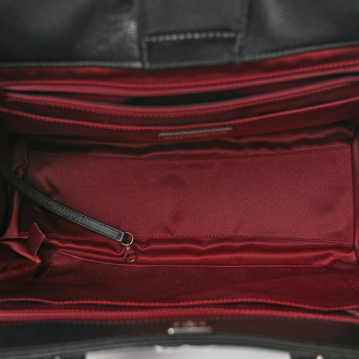 Caviar Medium Cerf Executive Shopper Tote Black