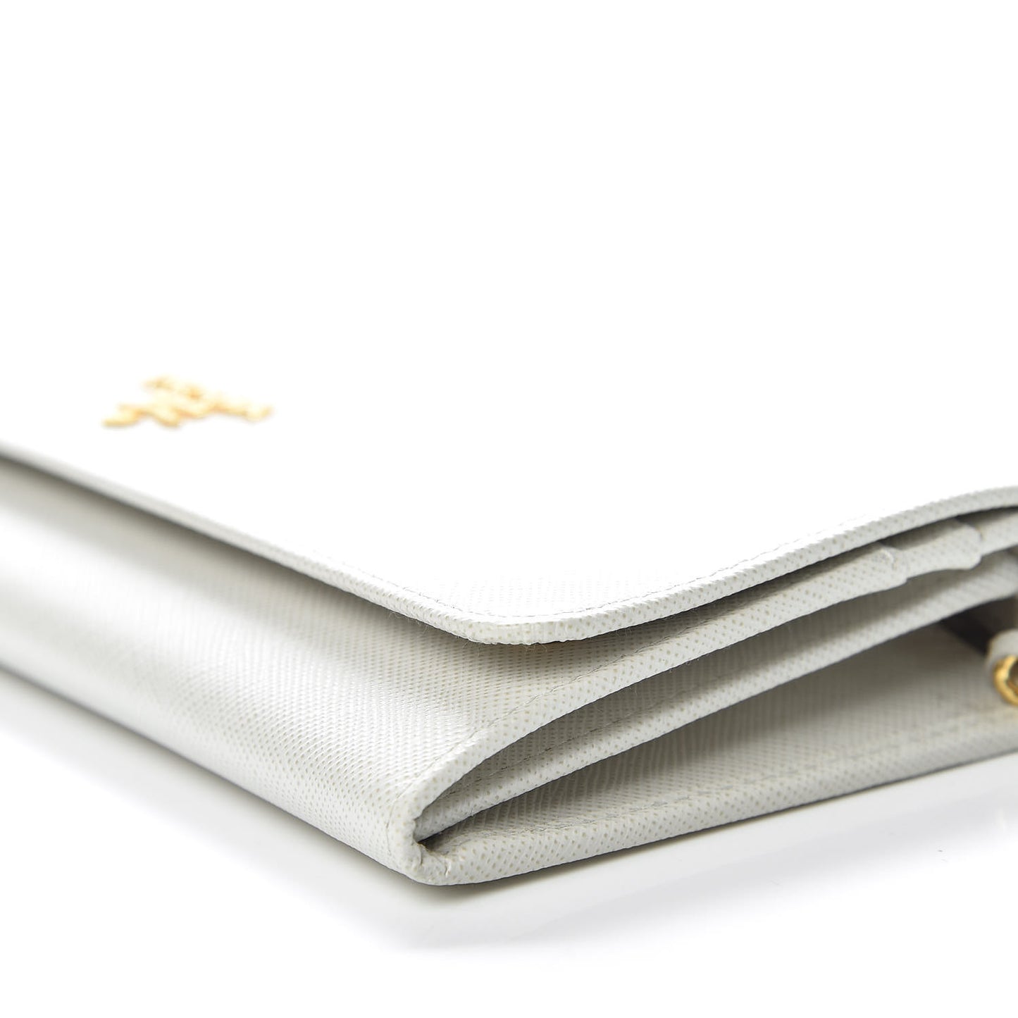 Saffiano Metal Oro Chain Wallet Talco