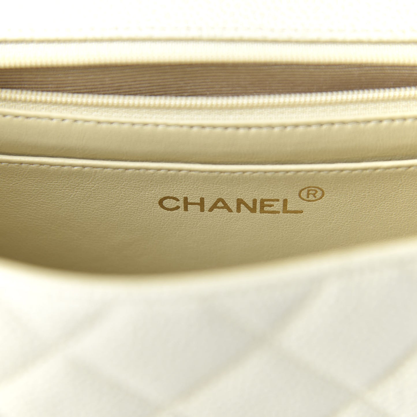 Caviar Quilted Medium Single Flap White