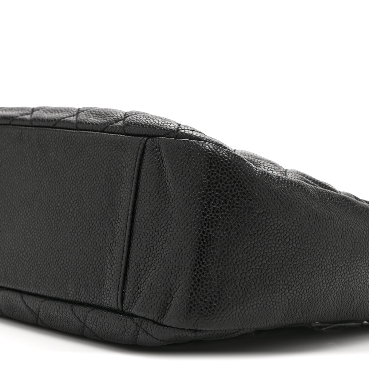 Caviar Quilted Timeless CC Shoulder Bag Black