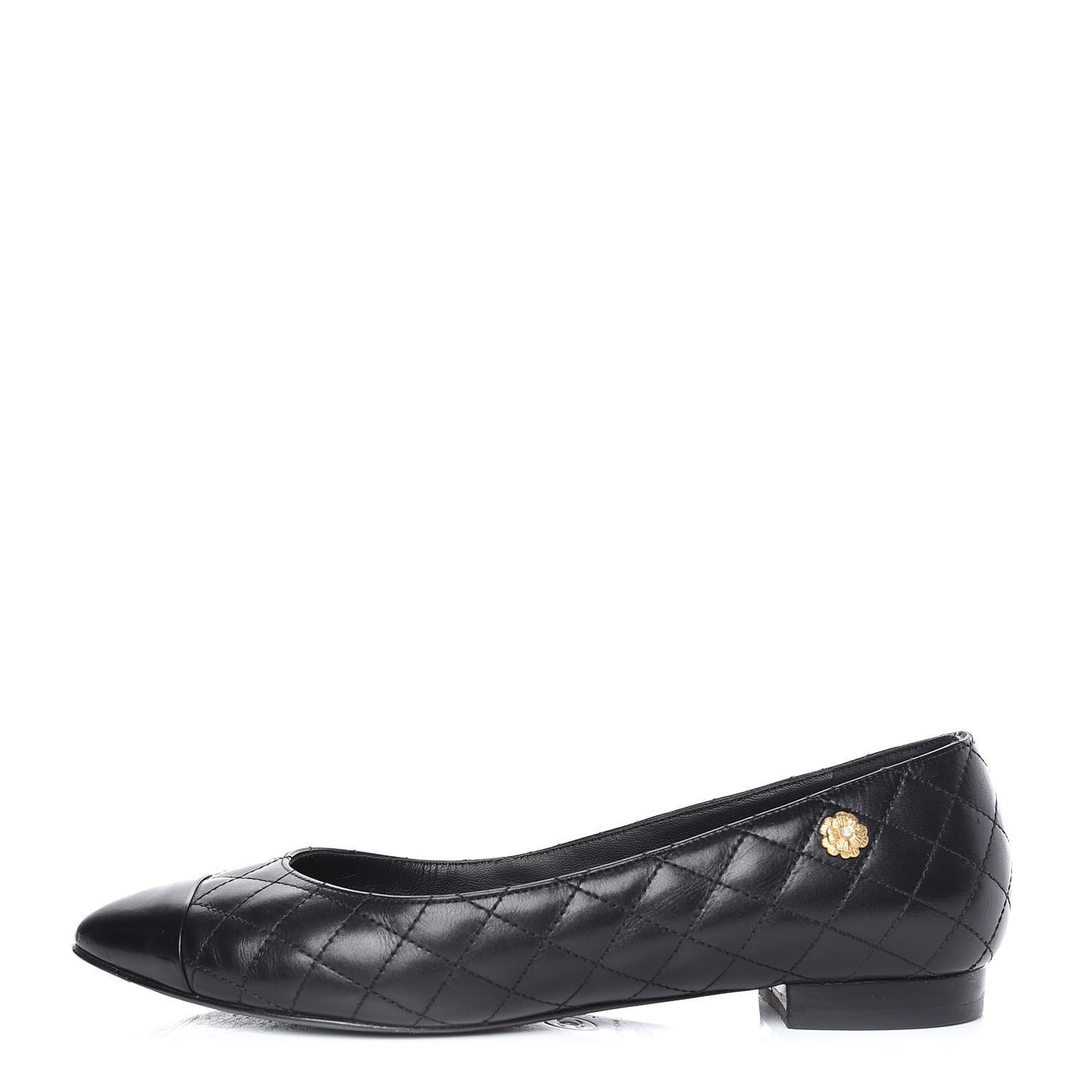 Aged Calfskin Quilted CC Cap Toe Ballerina Flats 37 Black