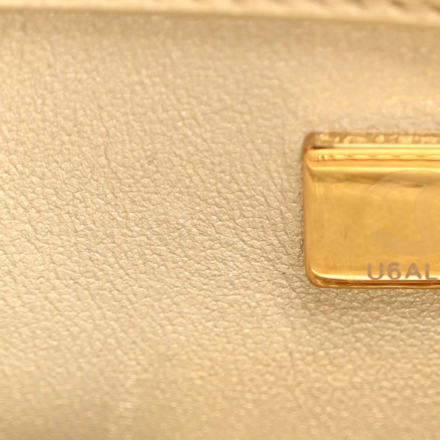 Metallic Lambskin Quilted Pearl Flap Gold White