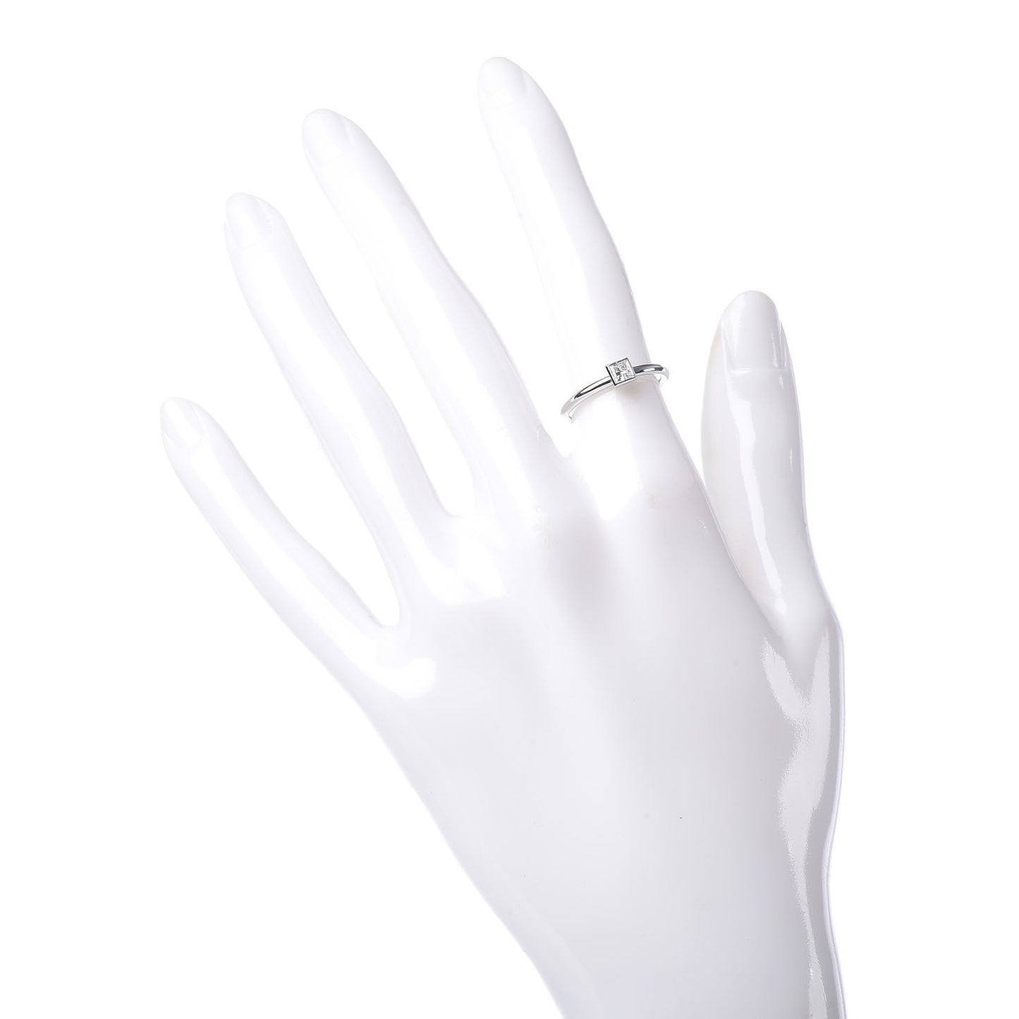 Platinum Diamond .16ct Bezet Ring 49 4.75
